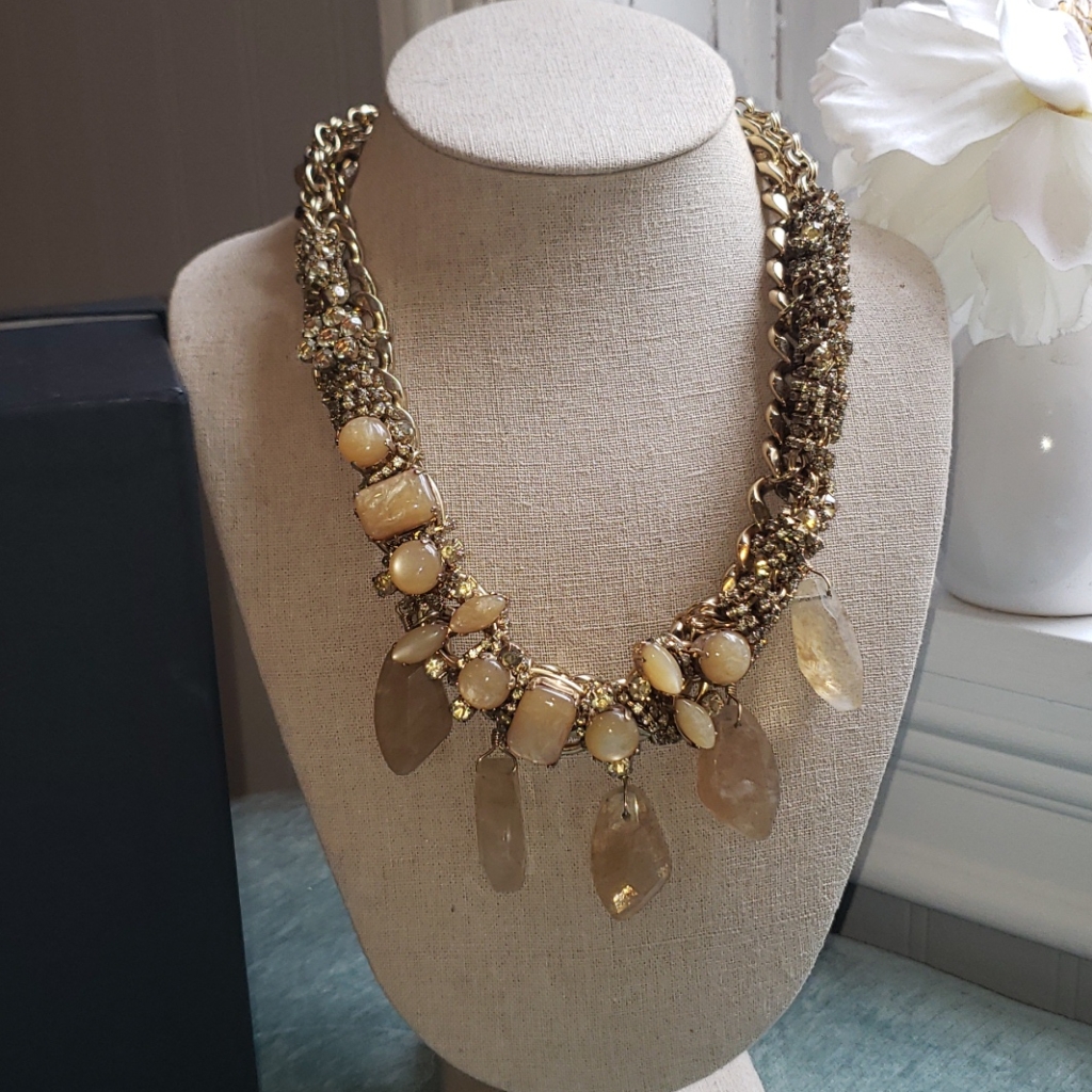 Stella And Dot Neutral Stone Necklace